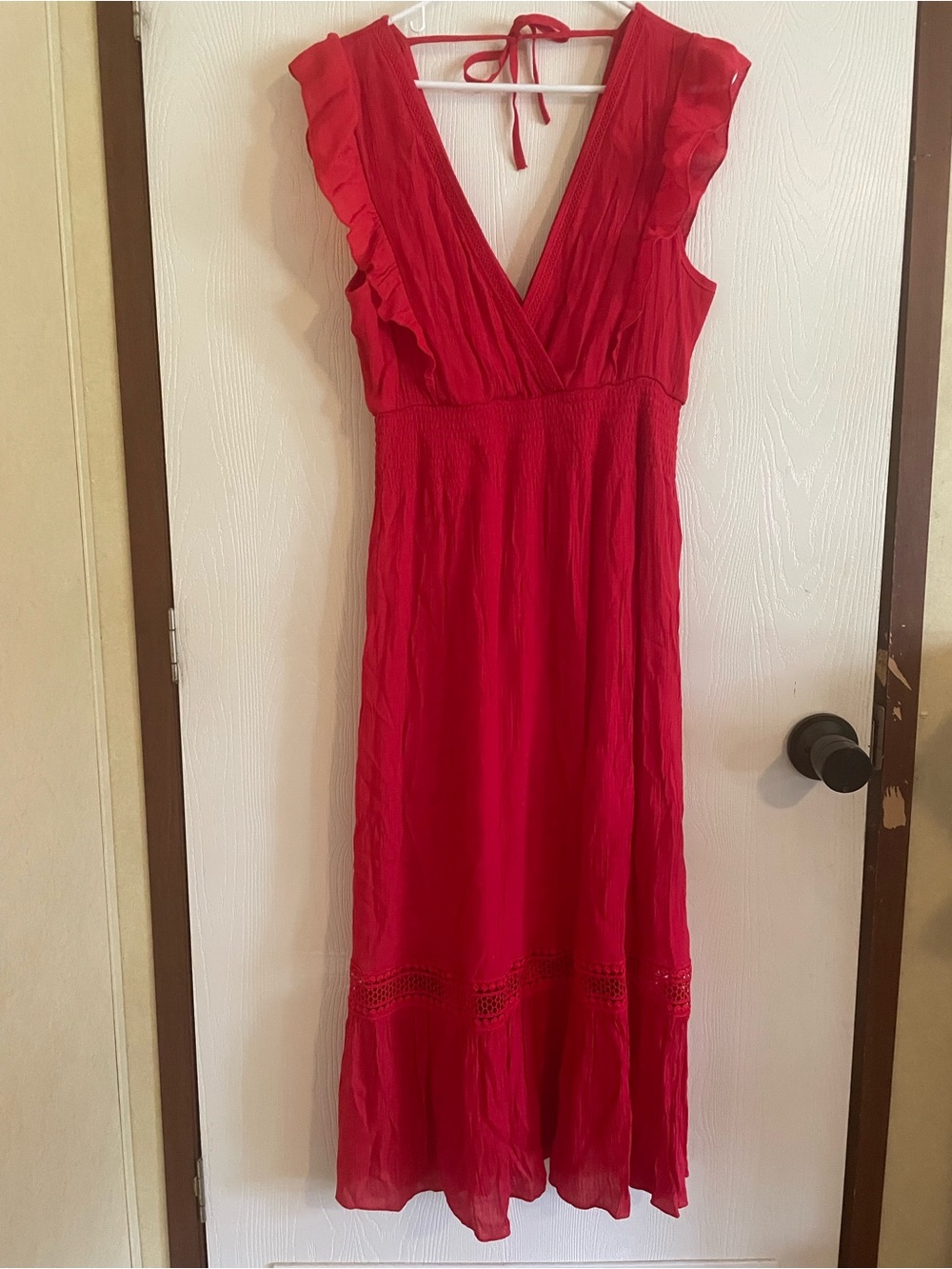 J GEE Red Ruffle V-Neck Maxi Dress Smocked Waist Boho Lace Trim M